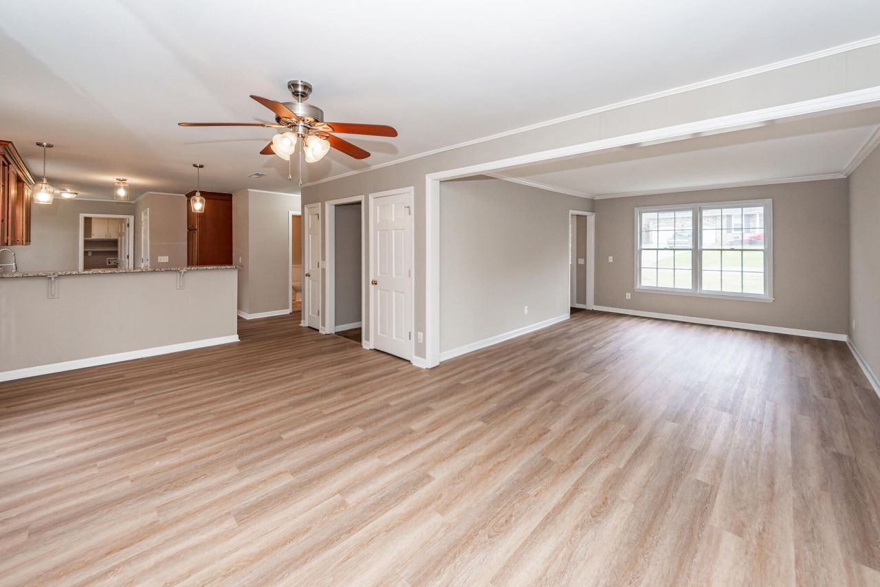 405 Grouse Road Photo 7