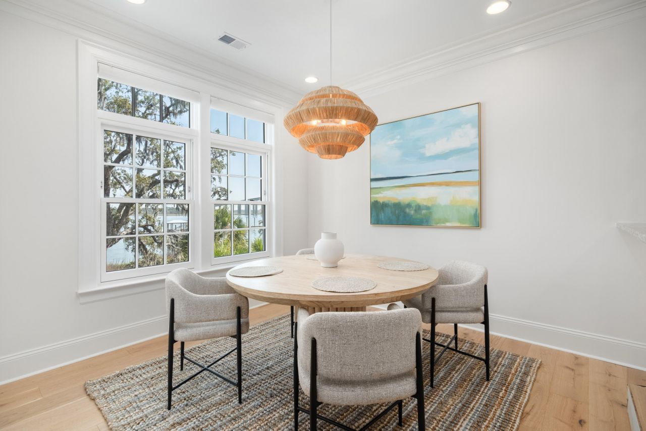 108 Fairbanks Oak Alley Photo 18