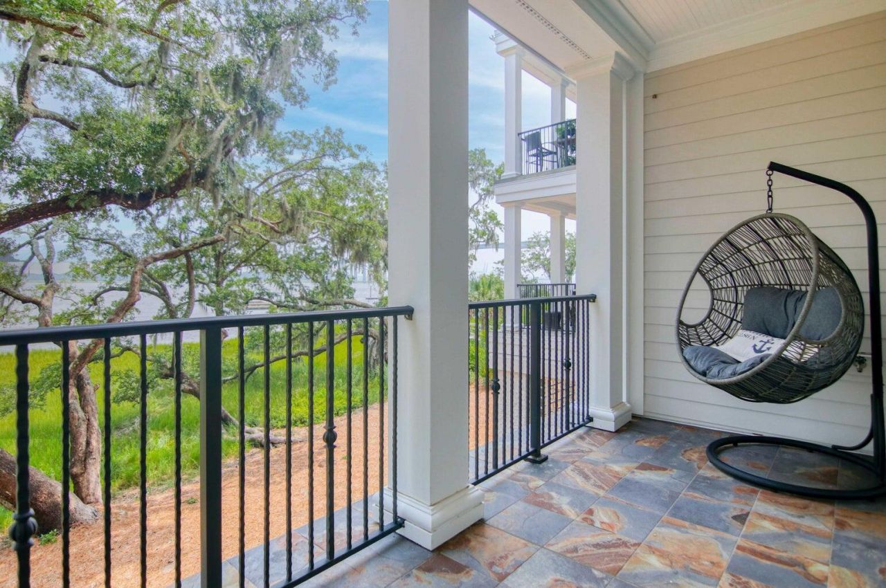 108 Fairbanks Oak Alley Photo 30