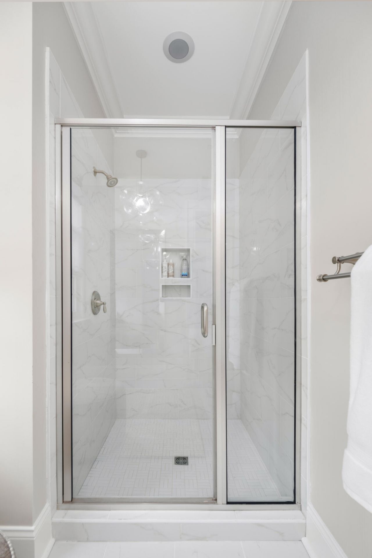 108 Fairbanks Oak Alley Photo 45