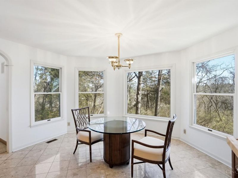 6637 Wyndwatch Drive, Cincinnati, OH 45230 Photo 18