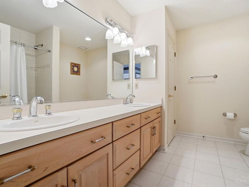 6637 Wyndwatch Drive, Cincinnati, OH 45230 Photo 45