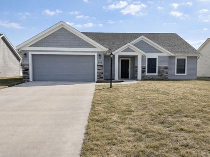 305 W Longfellow Boulevard Columbia City, IN 46725