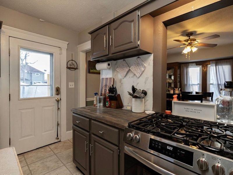 139 Cornell Avenue , Elyria, OH 44035 Photo 12