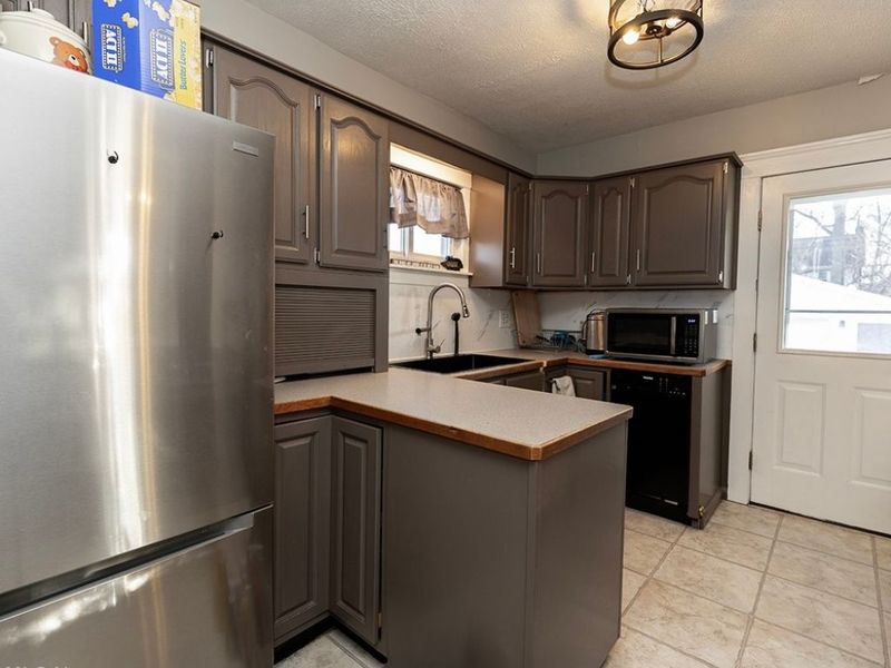 139 Cornell Avenue , Elyria, OH 44035 Photo 13