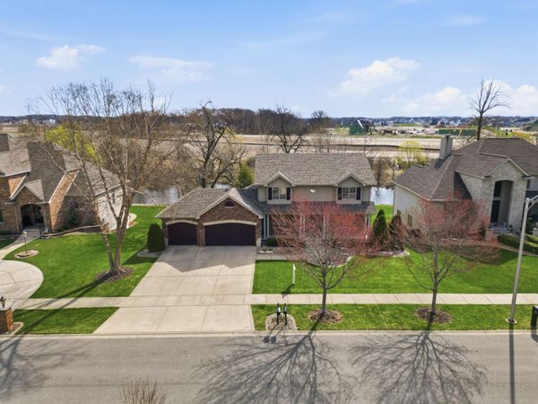 9675 Julia Drive, St. John, IN 46373