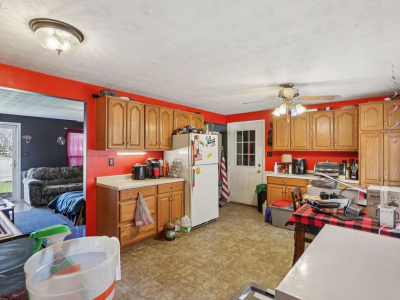 350 Meadow Lane, De Graff, OH 43318 Photo 12