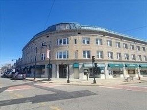 738 Washington Street, Unit 11, Norwood, MA 02062