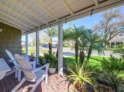 630 51st St, Sacramento, CA 95819 Photo