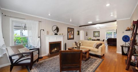 630 51st St, Sacramento, CA 95819 Photo