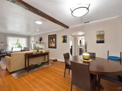 630 51st St, Sacramento, CA 95819 Photo