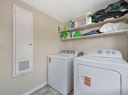 630 51st St, Sacramento, CA 95819 Photo