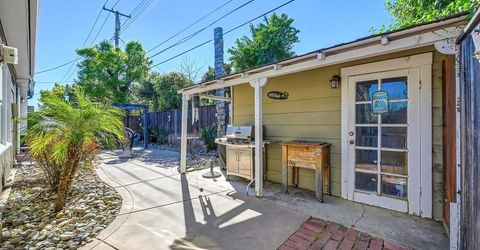 630 51st St, Sacramento, CA 95819 Photo