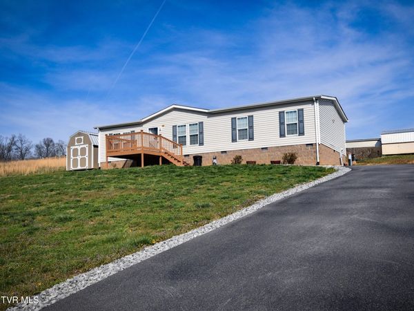 255 Rolling Hills Drive, Church Hill, TN 37642