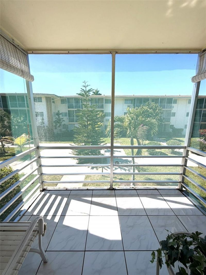 17000 NE 14th Ave , Unit 206, Miami, FL 33162 Photo