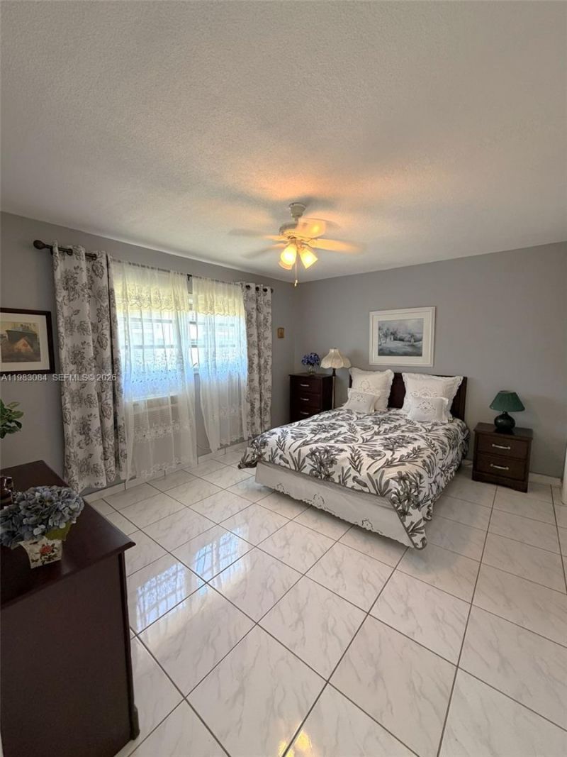 17000 NE 14th Ave , Unit 206, Miami, FL 33162 Photo