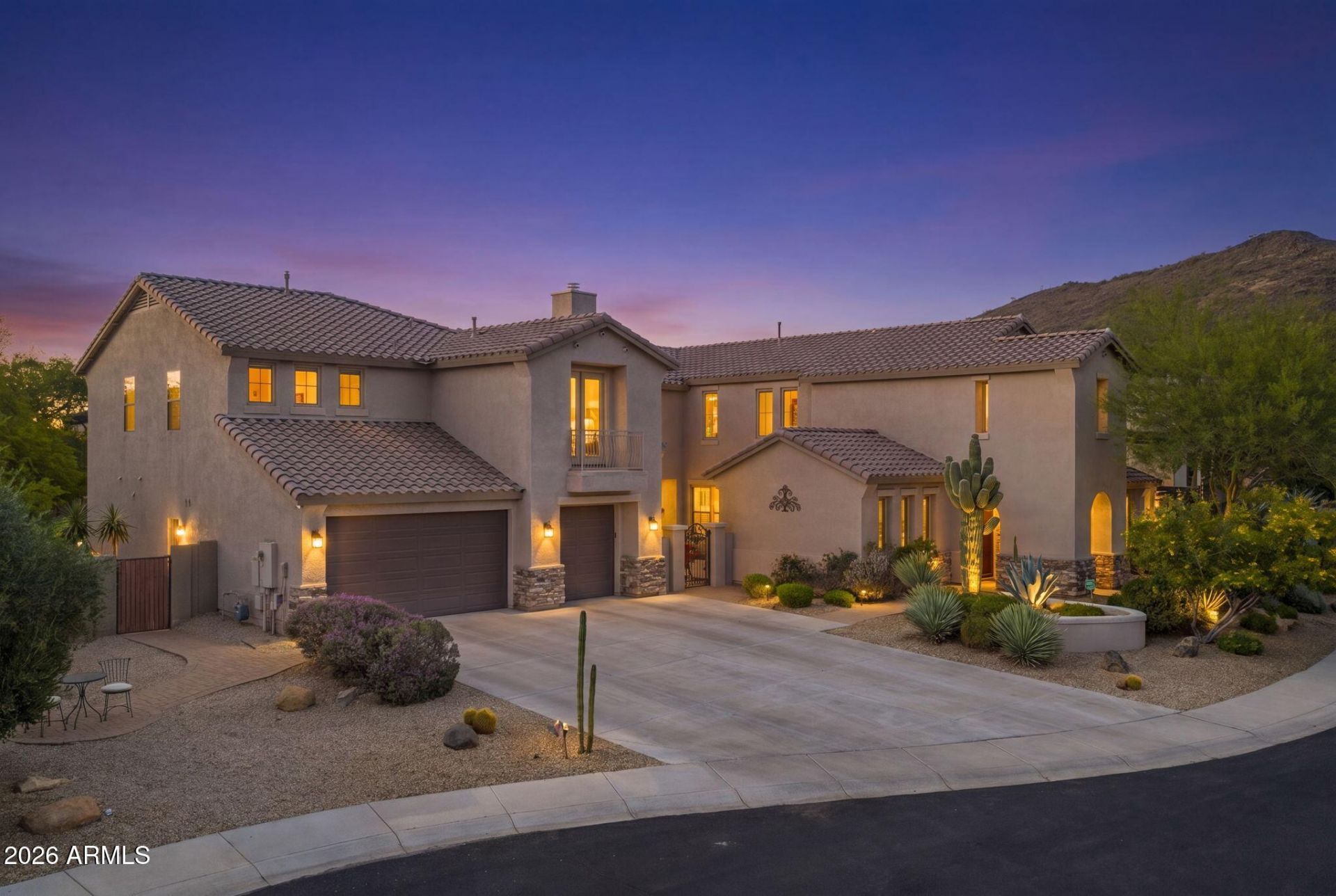 38809 N COURAGE Court, Anthem, AZ 85086