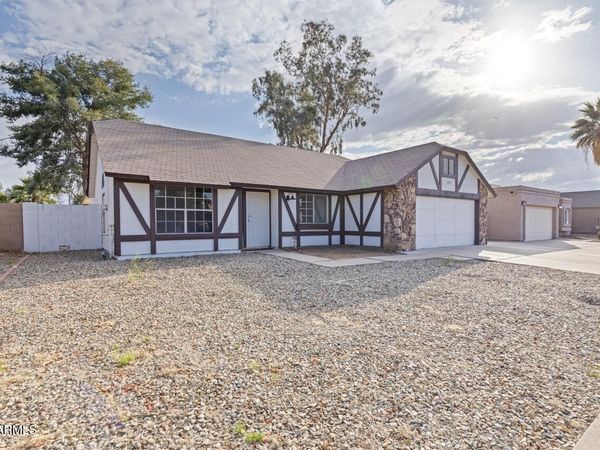 5645 W MESCAL Street, Glendale, AZ 85304