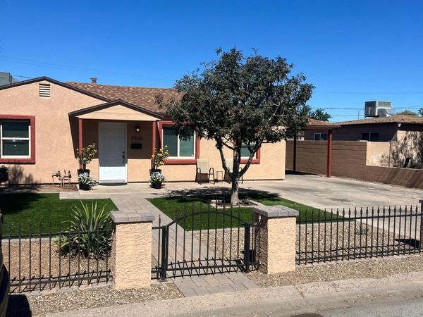 2930 W MCKINLEY Street, Phoenix, AZ 85009
