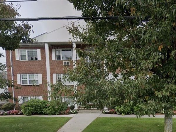 924 Main St, Unit 21, Woburn, MA 01801