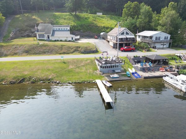 210 E Lake Road, Cossayuna, NY 12823