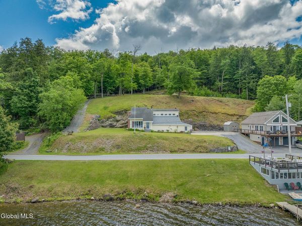 210 E Lake Road, Cossayuna, NY 12823