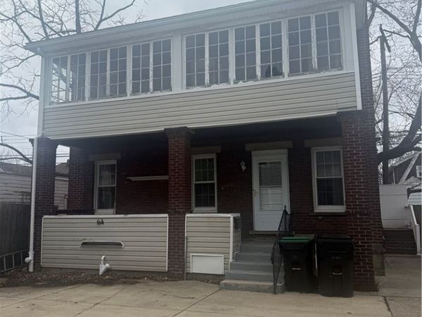 60 W Hazeltine Avenue , Buffalo, NY 14217