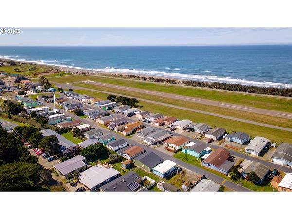 94120 STRAHAN ST, Unit 58, Gold Beach, OR 97444