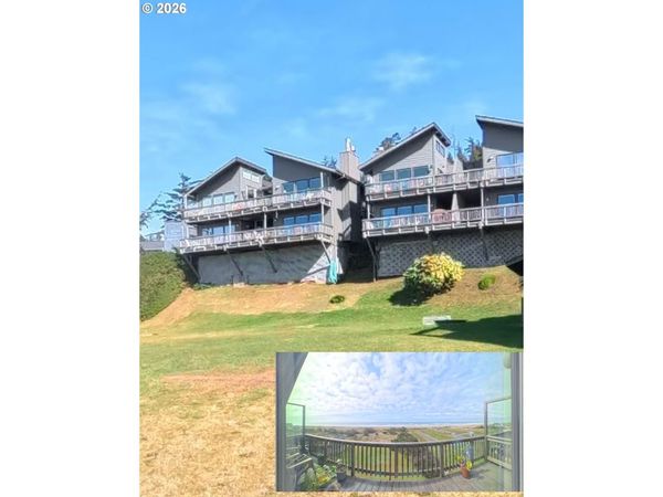 29134 ELLENSBURG AVE, Unit 1, Gold Beach, OR 97444