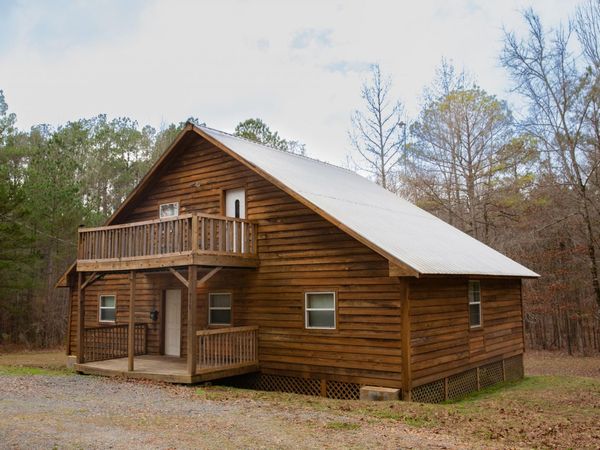 918 Yeates Subdivision Rd, Starkville, MS 39759