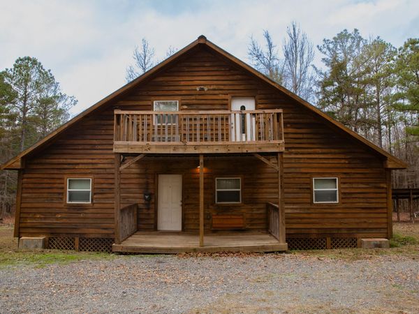 918 Yeates Subdivision Rd, Starkville, MS 39759