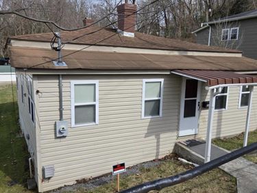 203 Piney, Beckley, WV 25801