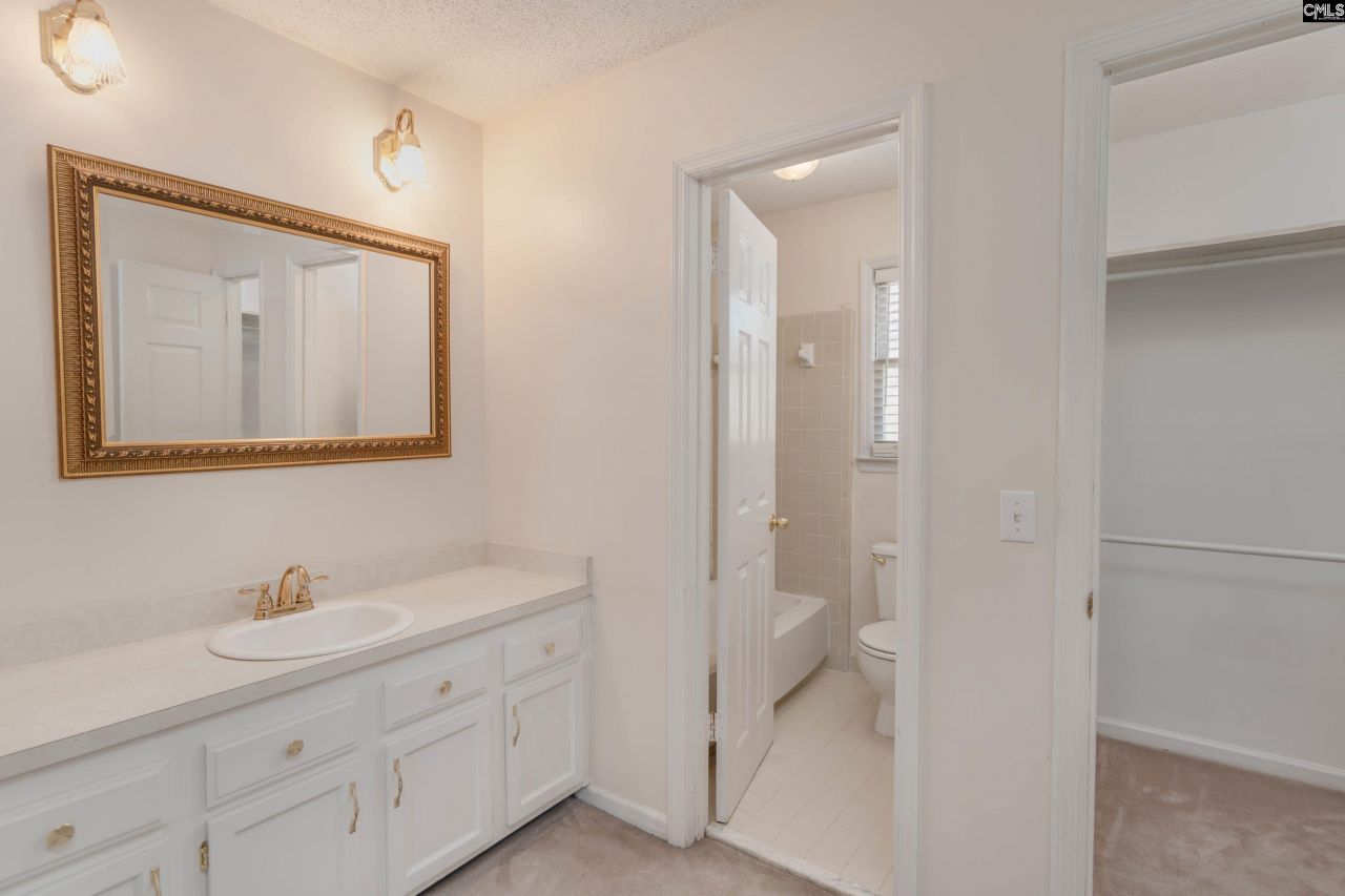 701 Cedar Field Lane Photo 19