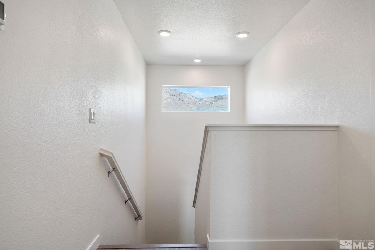 258 Green Lane, Dayton, NV 89403 Photo