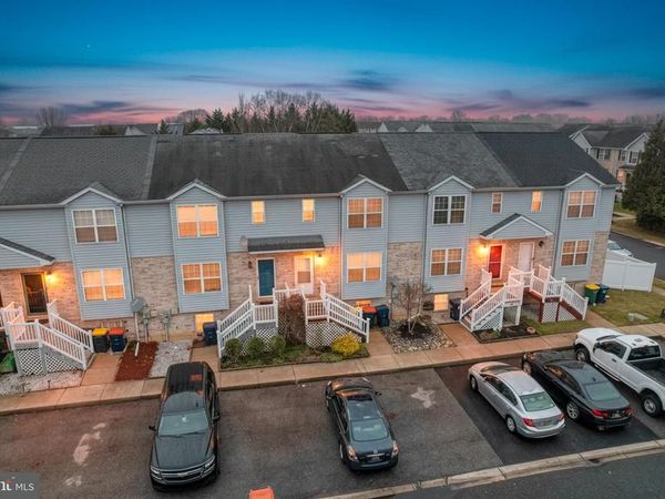 407 CHAMPS LANE, MIDDLETOWN, DE 19709