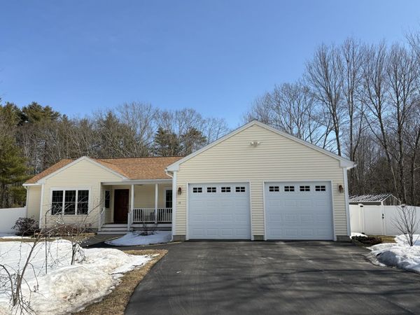 35 Deerfield Drive , Brunswick, ME 04011