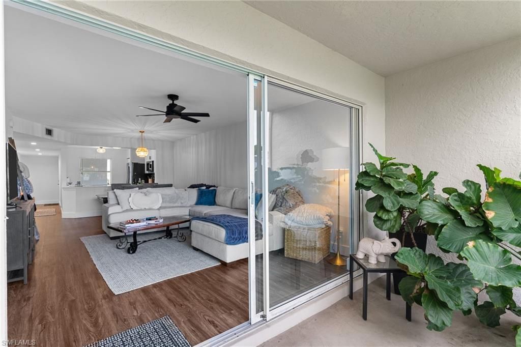 1336 Churchill Cir, Unit K104, Naples, FL 34116 Photo