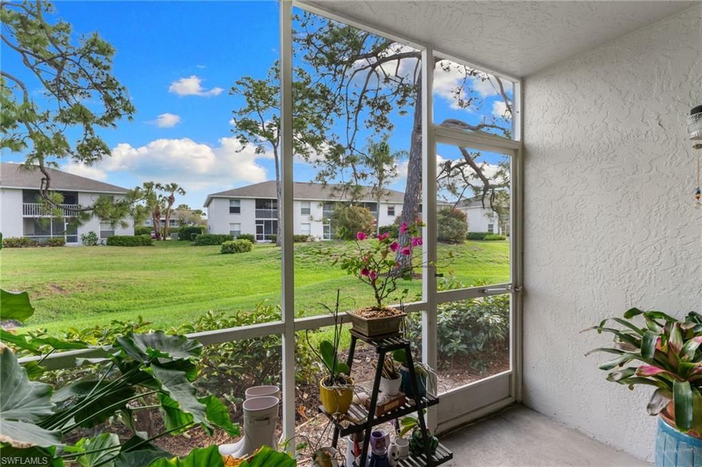 1336 Churchill Cir, Unit K104, Naples, FL 34116 Photo