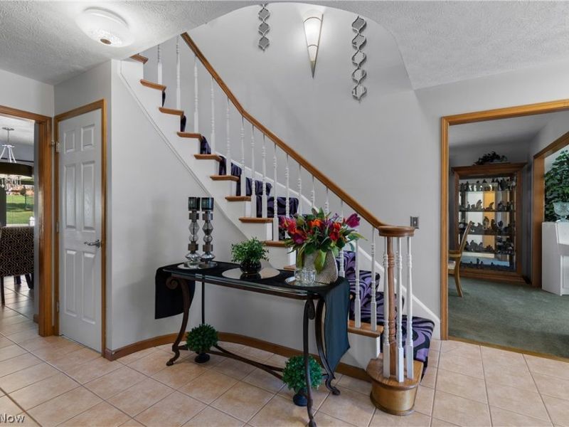 26330 Forbes Road, Oakwood Village, OH 44146 Photo 11