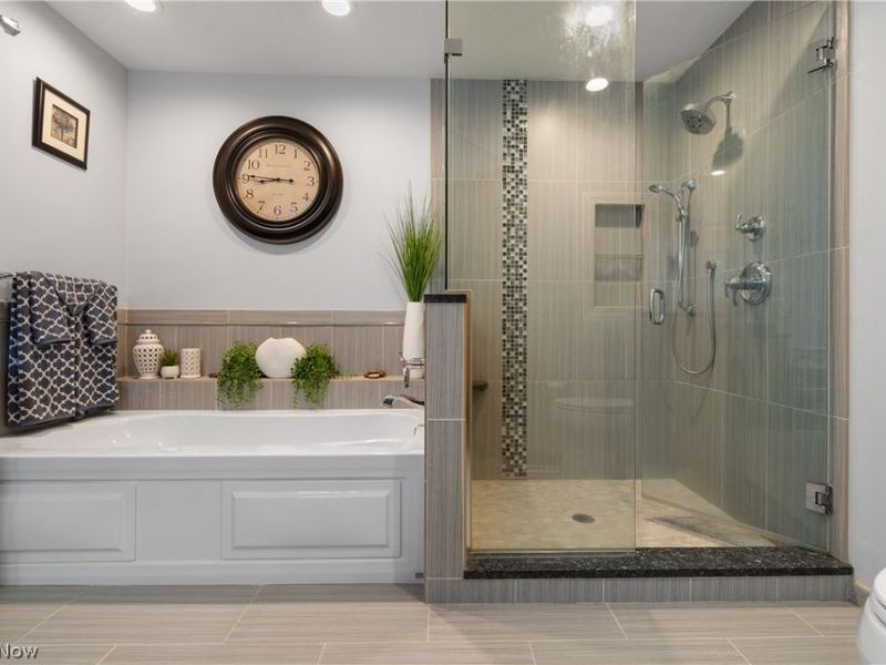 26330 Forbes Road, Oakwood Village, OH 44146 Photo 20