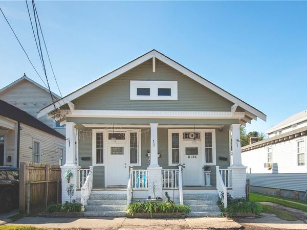 8126 BELFAST Street , New Orleans, LA 70118