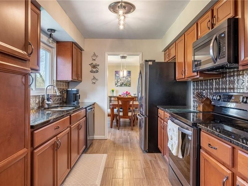 2985 Outlook Court, Beavercreek, OH 45434 Photo 9