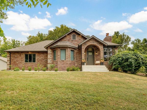 1711 E Miller Road , Republic, MO 65738