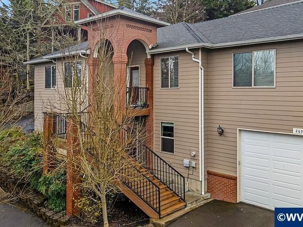 2652 Hoo Doo Dr NW, Salem, OR 97304