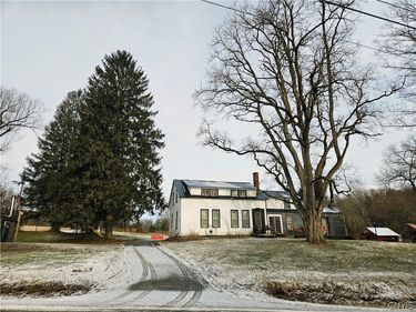 7779 S Hamilton Road, Earlville, NY 13332
