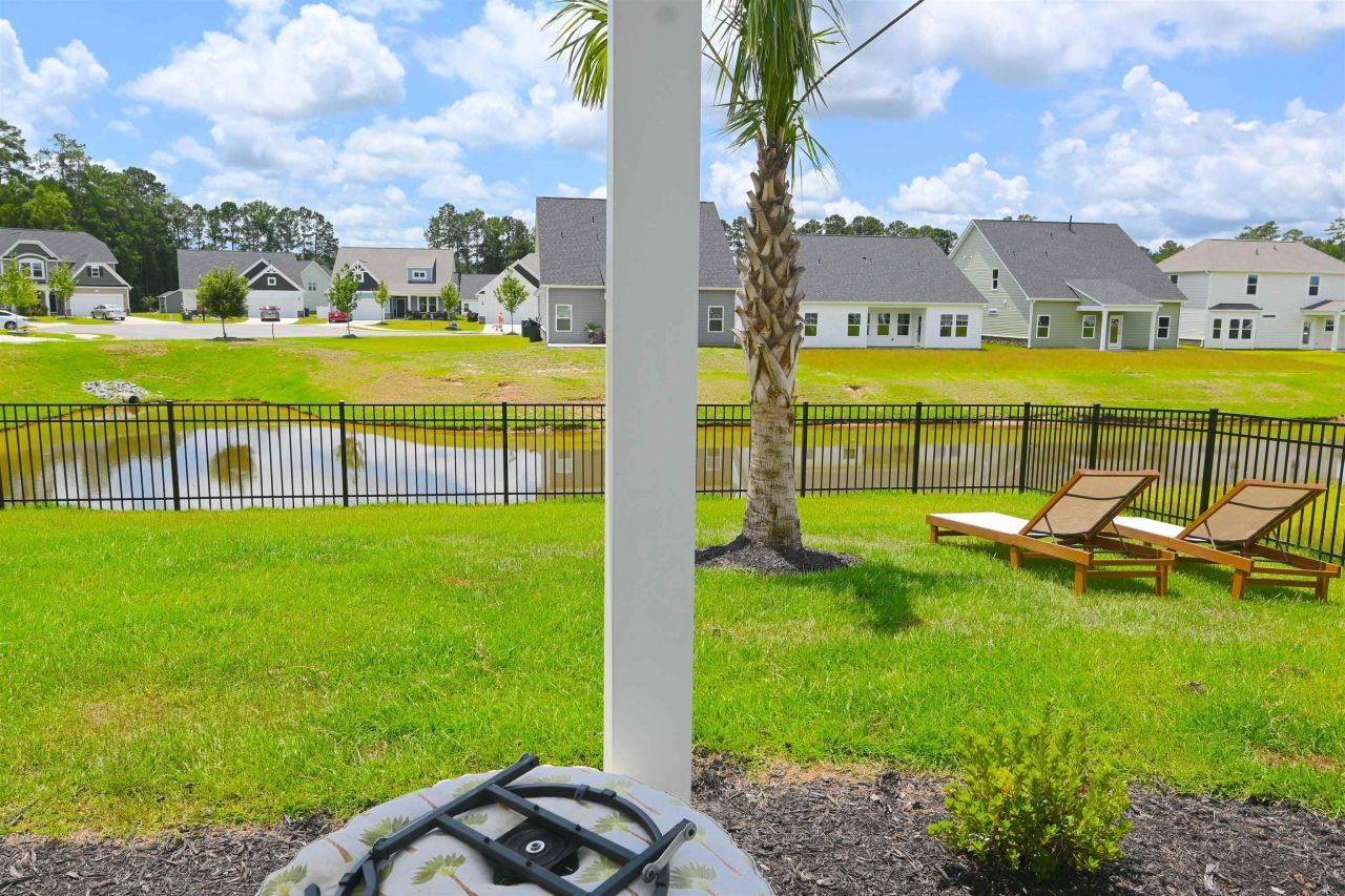 2464 Campton Loop Photo 23