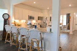 2464 Campton Loop photo 4