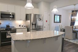 2464 Campton Loop photo 4