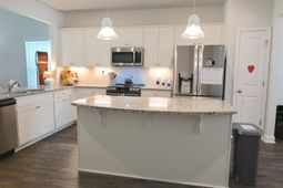 2464 Campton Loop photo 4