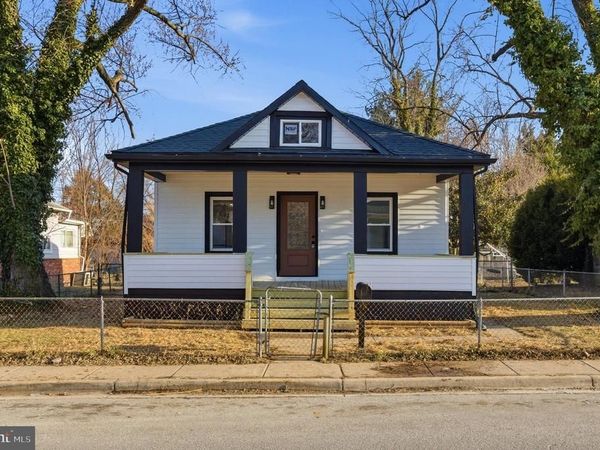 219 DORIS , BROOKLYN, MD 21225